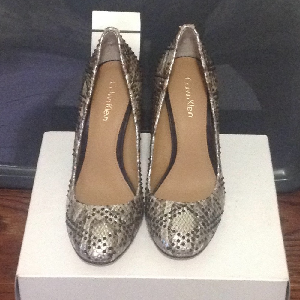 Calvin Klein Junie shoes